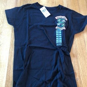 Hot Topic brand new Riverdale shirt